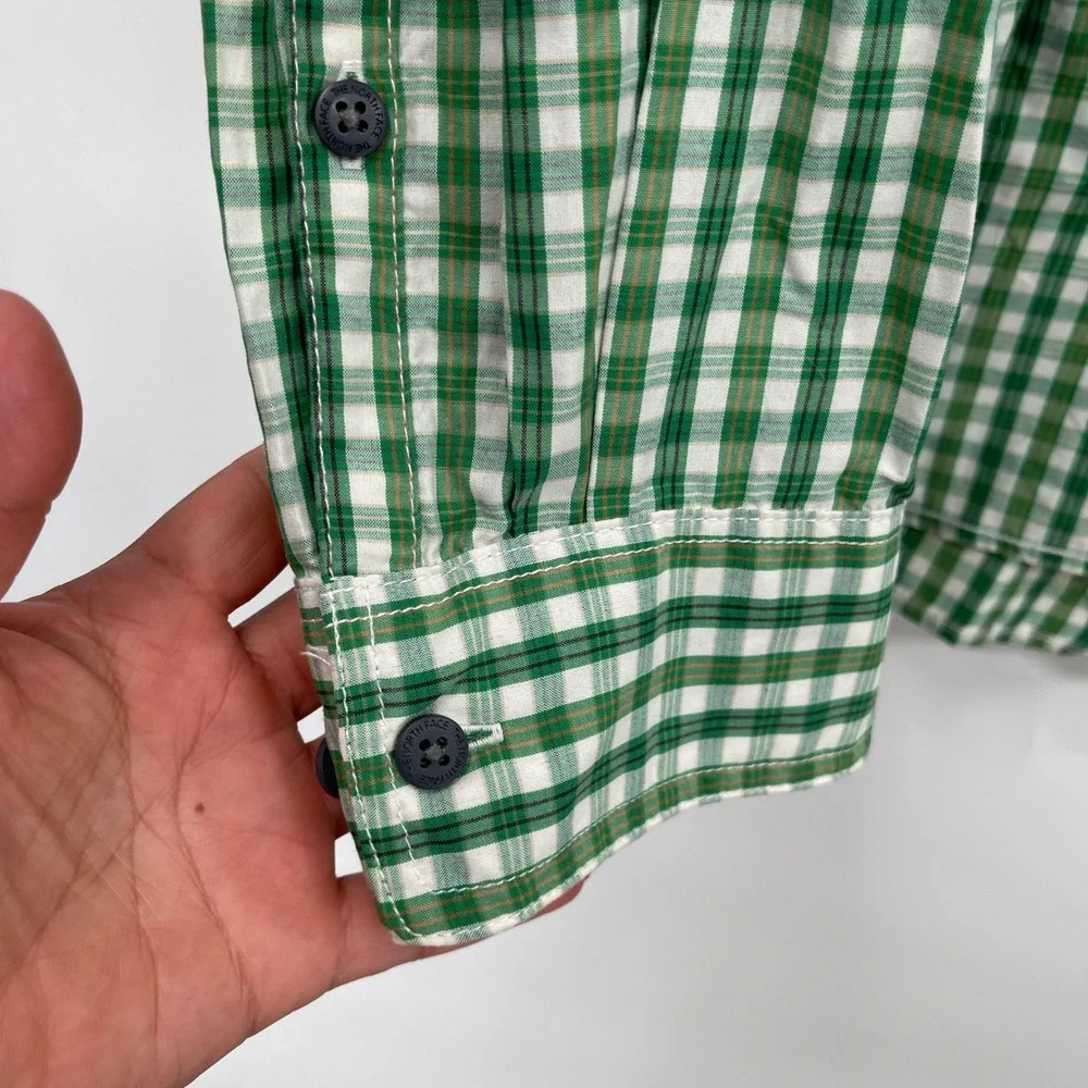 The North Face Mens XL‎ Green Gingham Plaid Long Sleeve Button Up Shirt